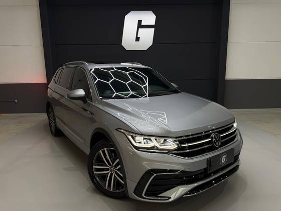 VOLKSWAGEN TIGUAN 2.0 300 TSI GASOLINA ALLSPACE R-LINE AUTOMÁTICO VOLKSWAGEN TIGUAN 2.0 300 TSI GASOLINA ALLSPACE R-LINE AUTOMÁTICO